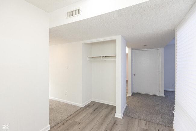 Photo - 2249 Silver Maple Ct