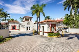 Photo - 6709 N Kendall Dr