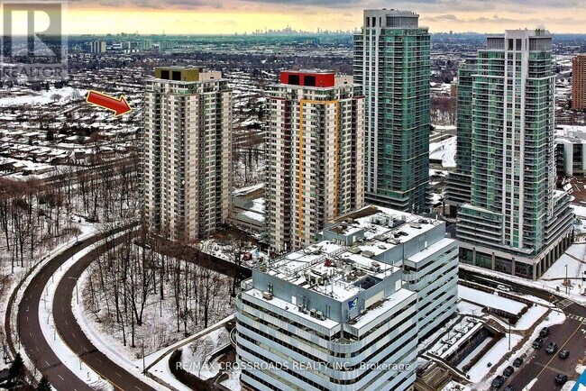 Photo - 190 Borough Dr Unit 2011