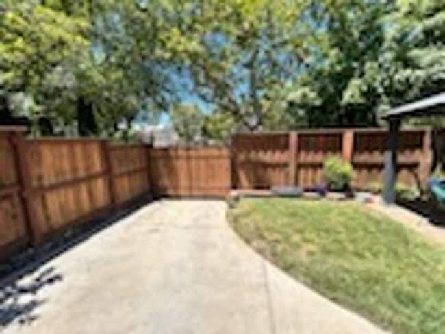 Photo - SHOWING FRI 6/26 & SAT 6/27 12:30-1:30PM!! 1 Bedroom 1 bath Cottage style Duplex