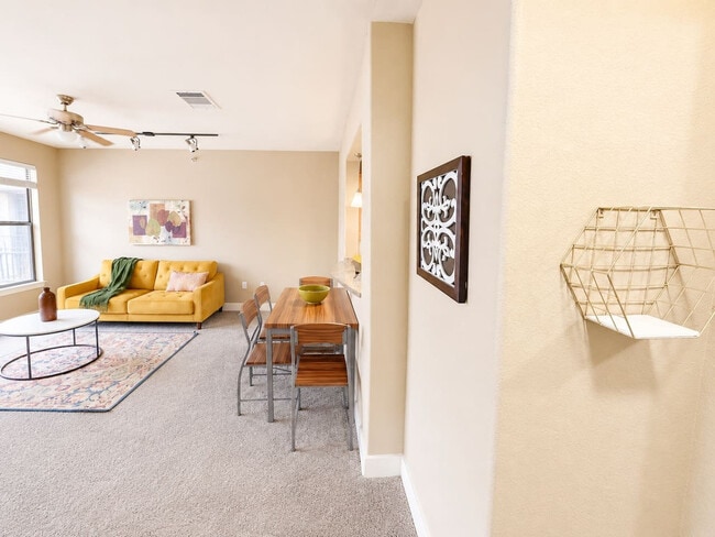 Photo - 75 Riverfront Dr Unidad SI ID1534949P