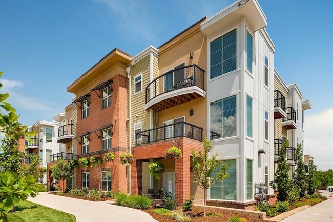 Photo - Violet on Broadway