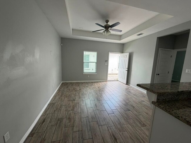 Photo - 1403 W Heritage Dr Unidad 4