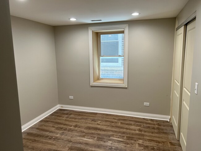 Photo - 2009 W 21st Pl Unidad 1st floor