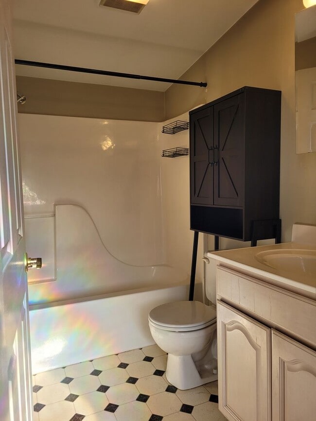 Photo - 3 N Washington St