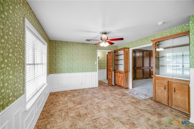 Photo - 608 Rosewood Dr