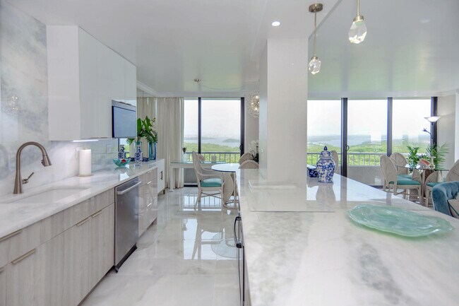 Photo - 5540 N Ocean Dr Unit 8c