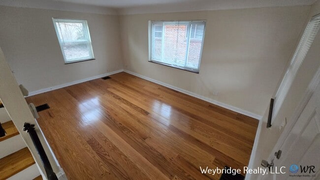 Photo - Cozy 2BD 1BTH Cape Cod in College Hill