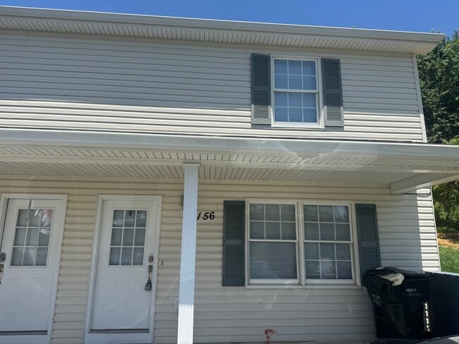 Building Photo - 156 Berrywood Ln