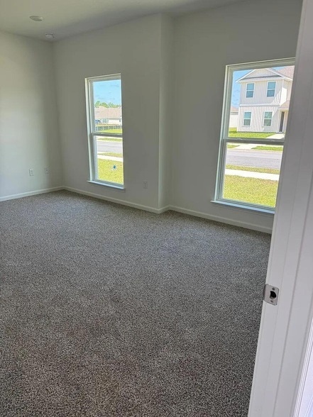 Photo - 94 Bluebeech St