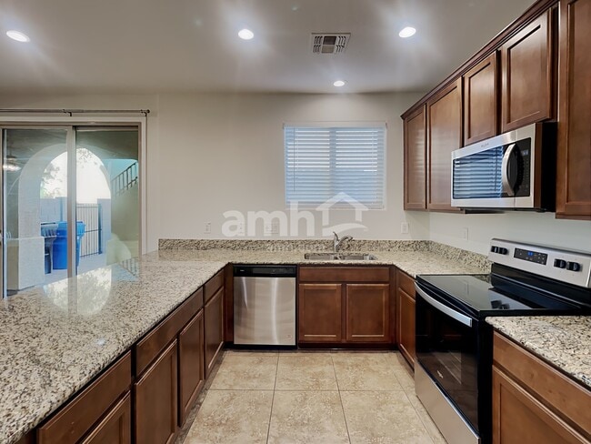 Photo - 2865 S Hansen Dr