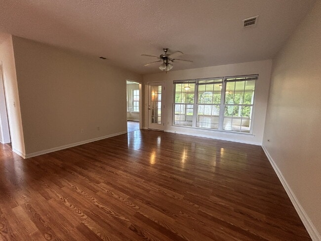 Photo - House for Rent