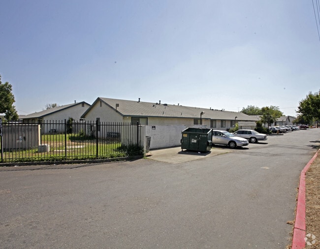 Parkside Apartments For Rent In Sacramento Ca Forrent Com