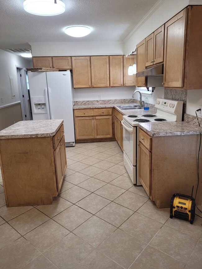 Photo - 3986 Sunny Lane Dr