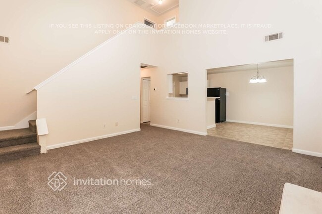 4435 Ravenwood Dr