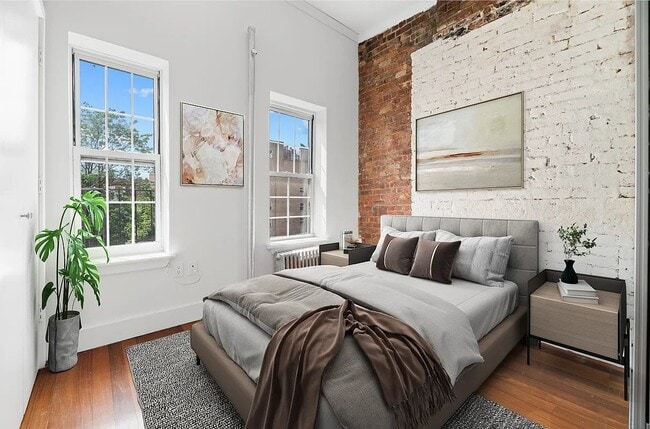 Building Photo - 167 Ludlow St Unit 3D