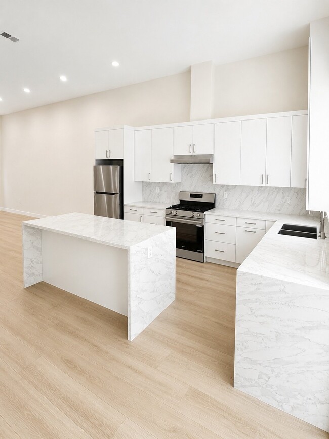 Photo - 9344 Creemore Dr
