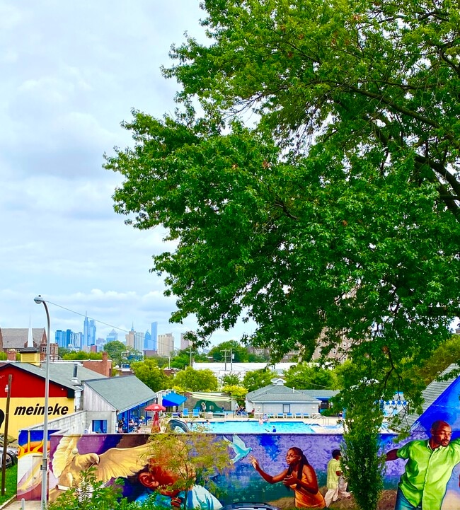 Building Photo - 312 S 49th St Unit A