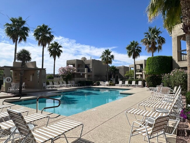 Building Photo - 17031 E El Lago Blvd Unit 1111 Rental
