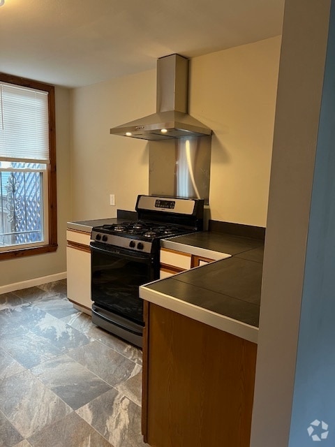 Building Photo - 75 College St Unit 3 Rental