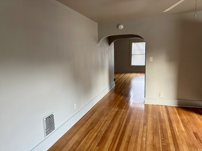 Building Photo - 302 N Colorado Ave Rental