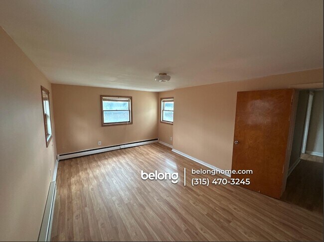 Photo - 33 Lansingville Rd