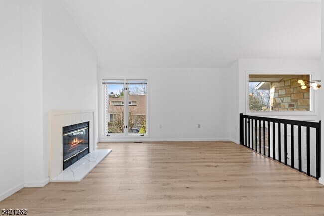 Photo - 8 Canada Goose Dr