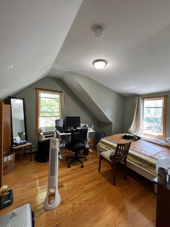 Photo - 180 Windsor St Unidad 179