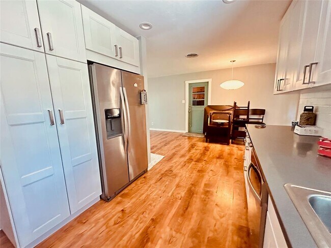 Photo - 4803 Everglade Dr