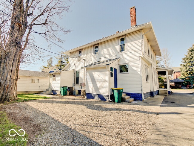 Photo - 345 E King St Unidad 347