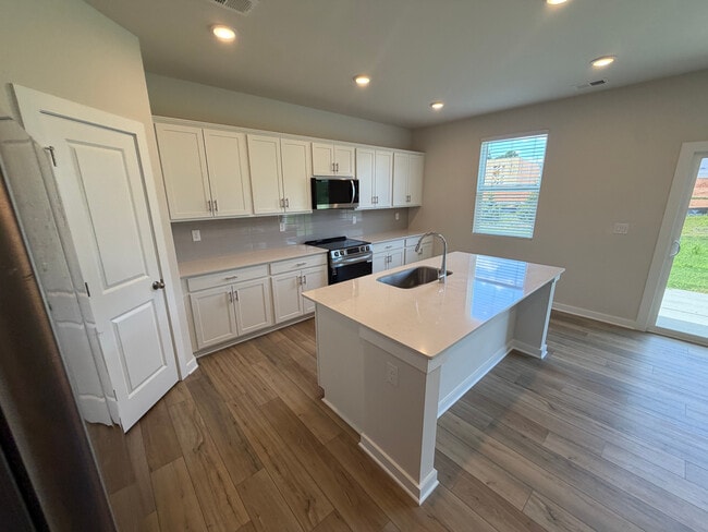 Photo - Room in House on Switchgrass Ct