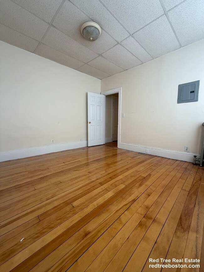 Photo - 441 Cambridge St Unit 1