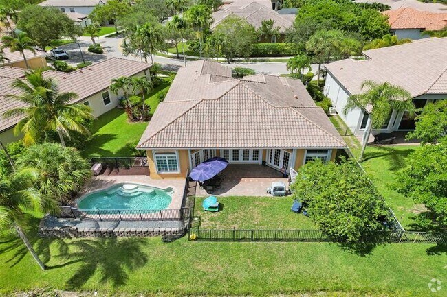 Building Photo - 11445 NW 75th Manor Rental