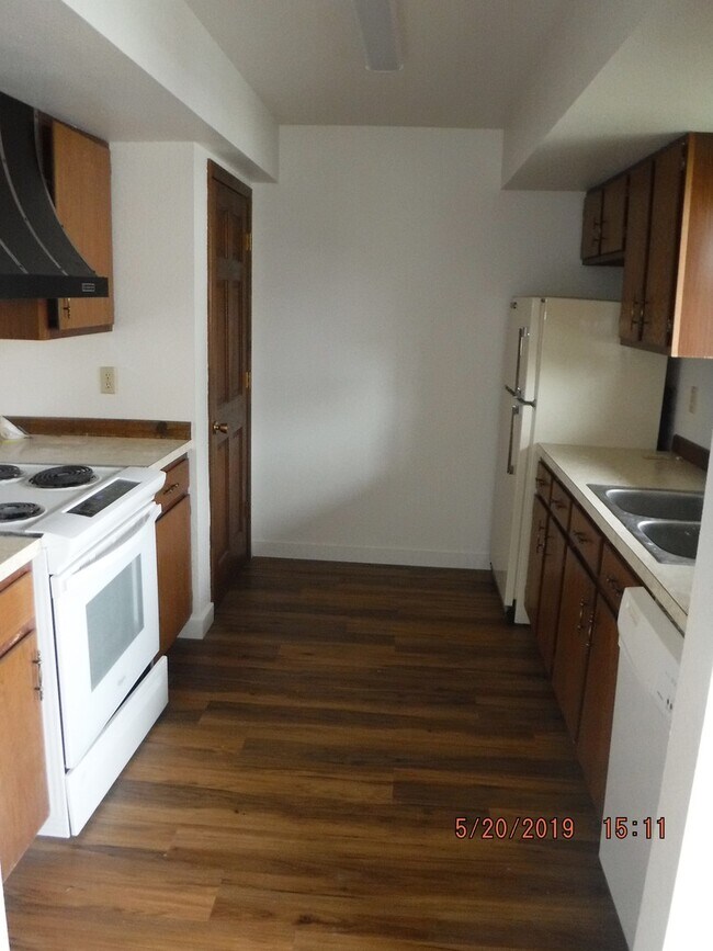 Photo - 16 Hoffman Dr Unit 16-3