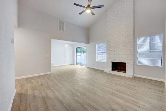 5209 Purple Sage Dr