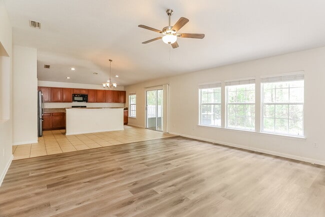 Photo - 2274 Tyson Lake Dr