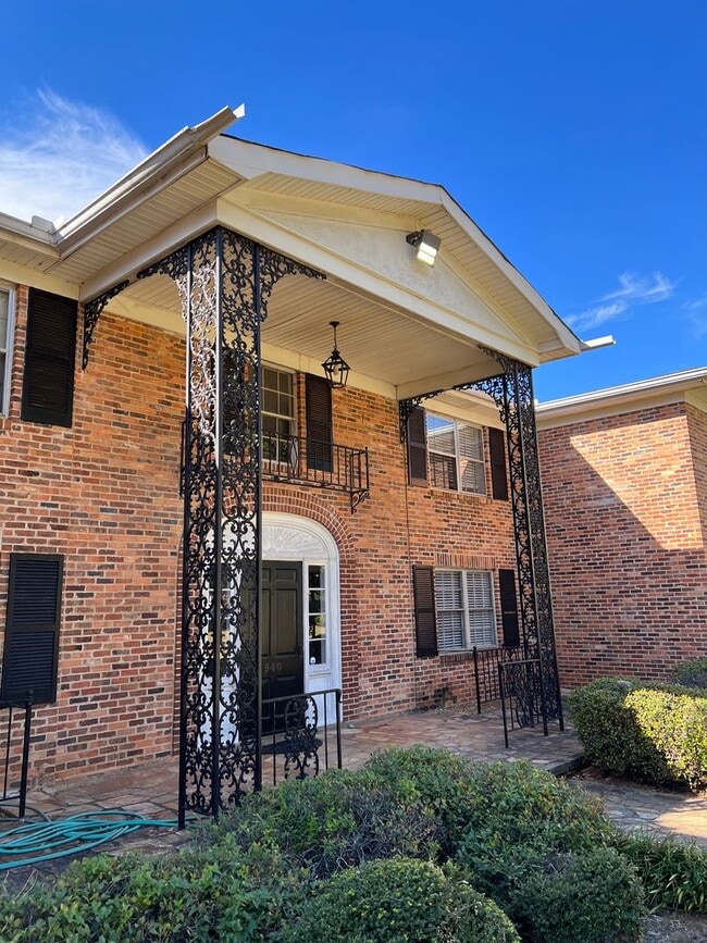 Building Photo - Condo in Historic Milledge Ave. Building