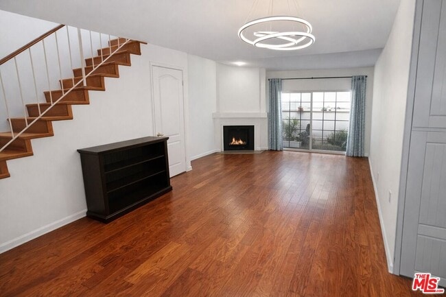 Photo - 11110 Camarillo St Unit 124