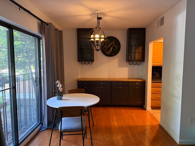 Photo - 2012 Wyoming Ave NW Unit 103