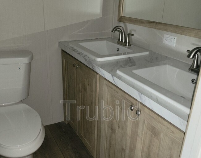 Photo - 390 Ridgeline Ct