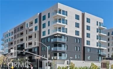 Building Photo - 1601 Rivington