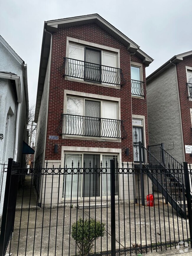 Building Photo - 6344 S Rhodes Ave Unit 1 Rental