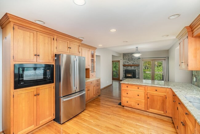 Photo - Stunning 4-Bedroom Home with 5 Full Baths ...