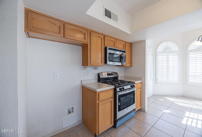 Photo - 749 Linda Johnson Ave