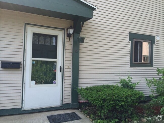 Building Photo - 170 E Hadley Rd Rental