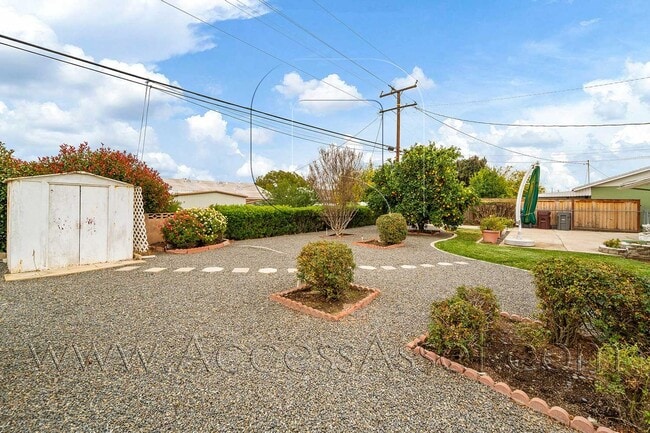 Photo - Gorgeous 3 Bed/2 Bath Home In Menifee's Sun City Civic 55+ Community!