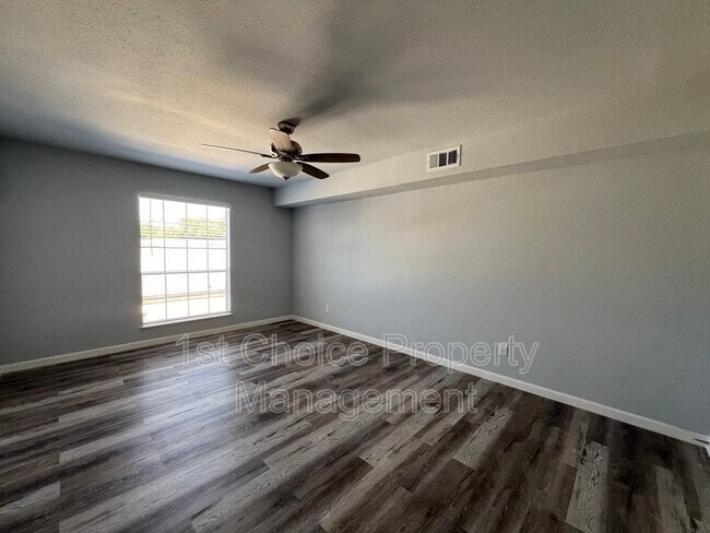 Photo - 4022 Ridglea Country Club Dr Unidad #609