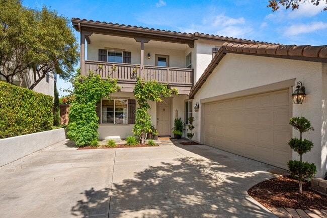 Photo - Gorgeous Eastlake Townhome!