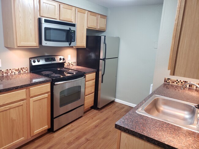 Photo - River Bend Apartments at the Arboretum