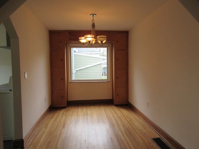 Photo - 4501 Packard St Unidad 4501 Packard Street